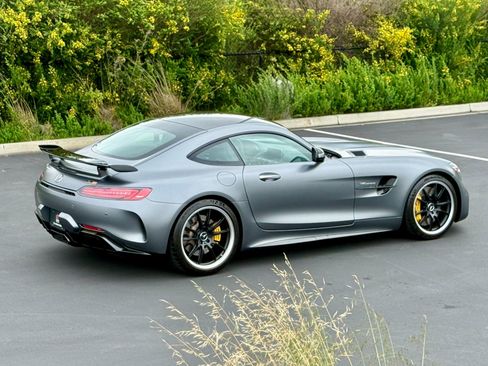 Used 2018 Mercedes-Benz AMG GT R image 11