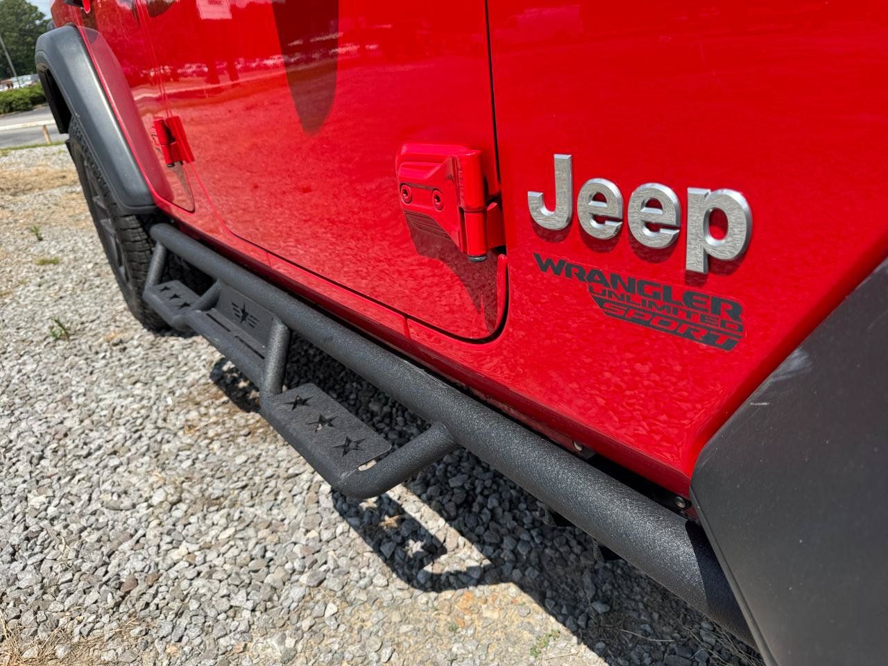 Used 2021 Jeep Wrangler Unlimited Sport AWD/4WD image 11