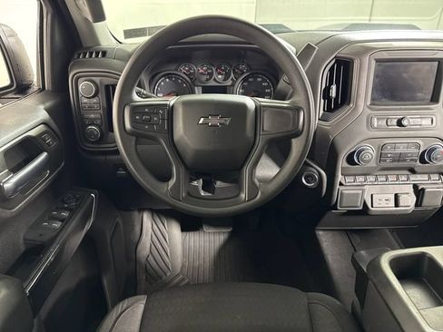 Used 2022 Chevrolet Silverado 1500 Custom Trail Boss w/ Midnight Edition AWD/4WD image 23