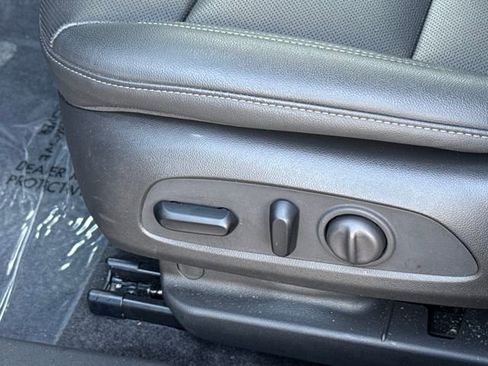 Certified 2024 Chevrolet Trax ACTIV w/ Sunroof Package image 26