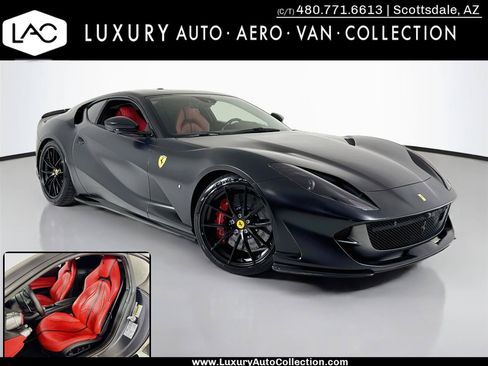 Used 2020 Ferrari 812 Superfast RWD image 1