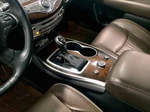 Used 2017 INFINITI QX60 Luxe w/ Deluxe Technology Package image 14