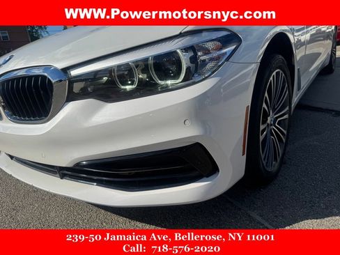 Used 2020 BMW 530i xDrive w/ Convenience Package AWD/4WD image 11