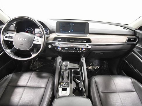 Certified 2022 Kia Telluride EX w/ EX Premium Package image 3