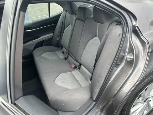Used 2022 Toyota Camry LE FWD image 23