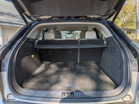 Used 2019 Lincoln Nautilus Select image 31