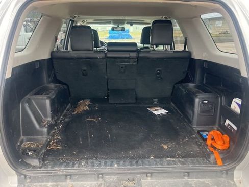 Used 2015 Toyota 4Runner SR5 image 19