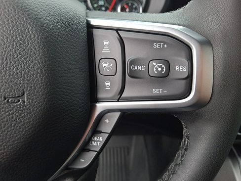 Used 2025 RAM 1500 Big Horn AWD/4WD image 20