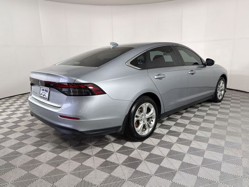Certified 2023 Honda Accord LX image 9