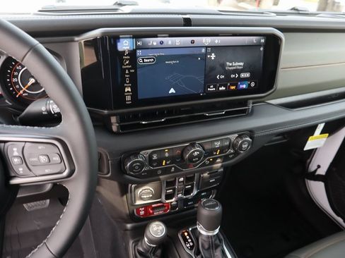 New 2026 Jeep Gladiator Mojave AWD/4WD image 5