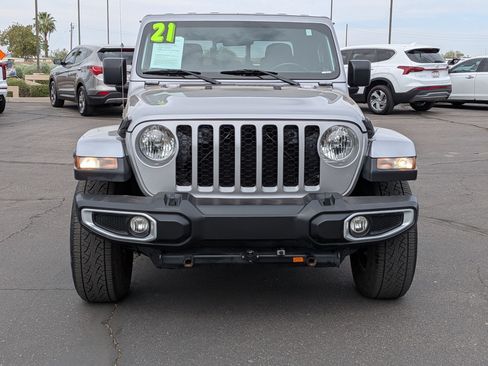 Used 2021 Jeep Gladiator Sport AWD/4WD image 2