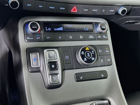 Used 2025 Hyundai Palisade SEL AWD/4WD image 24