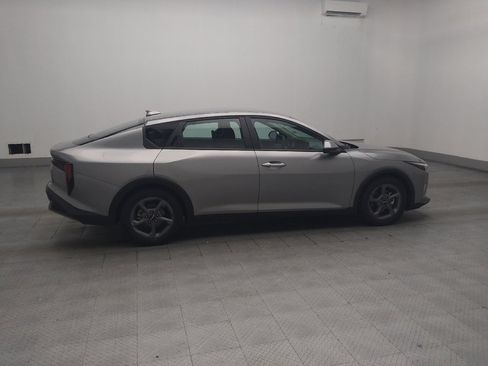 Used 2025 Kia K4 FWD image 10