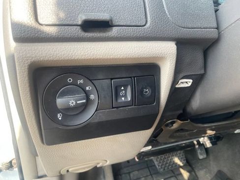 Used 2010 Ford Fusion Hybrid FWD image 14