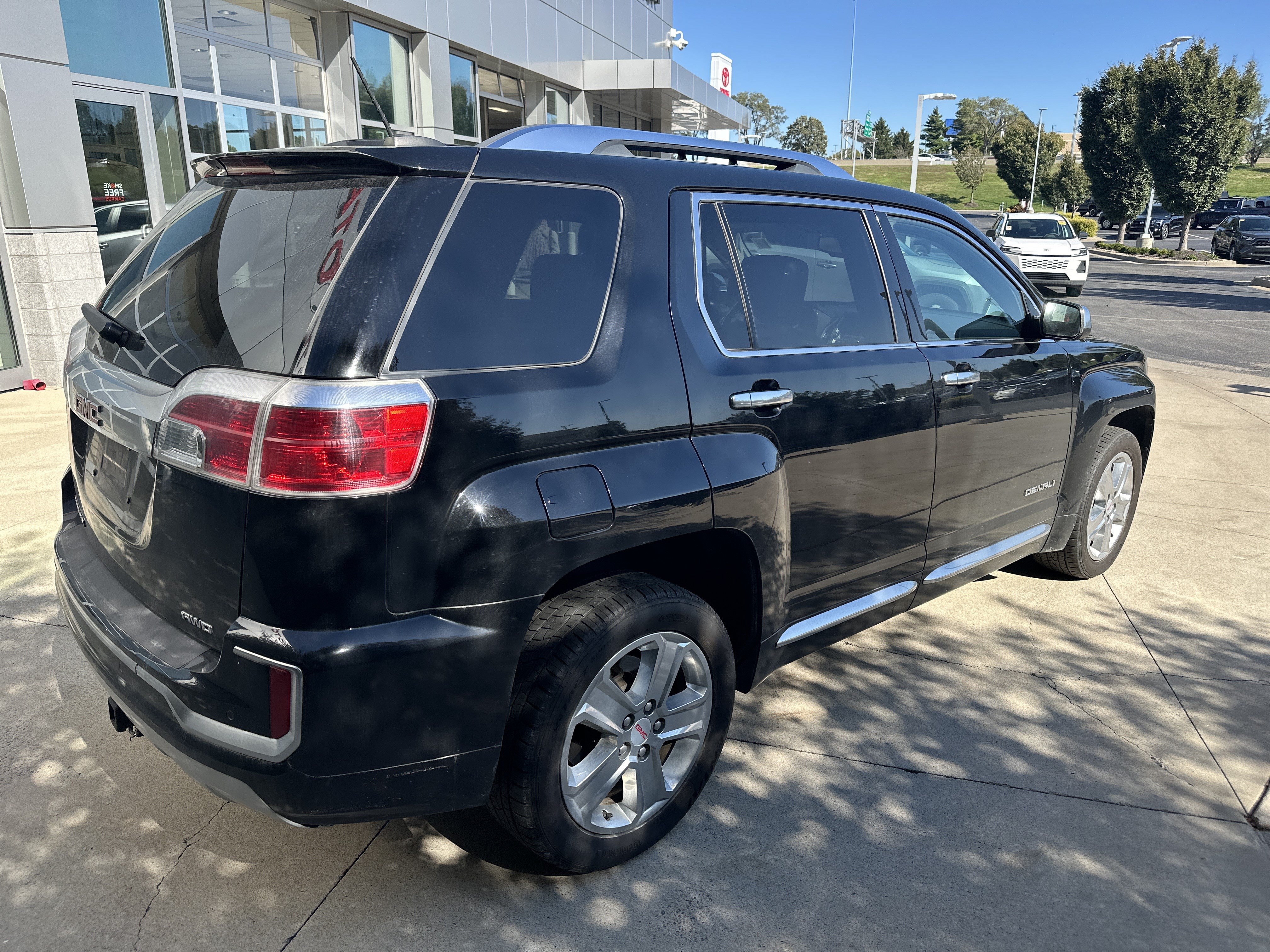 Used 2016 GMC Terrain Denali AWD/4WD image 6