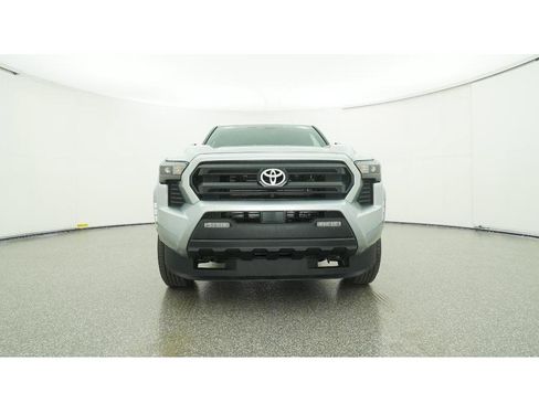 New 2025 Toyota Tacoma SR5 image 31