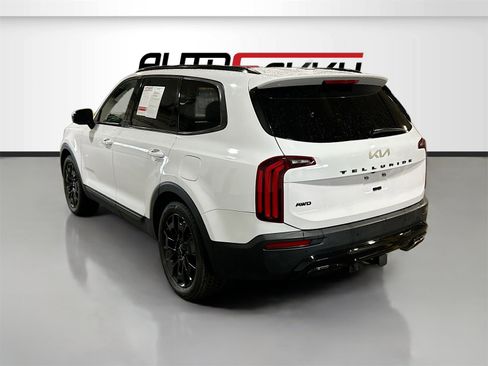 Used 2022 Kia Telluride SX w/ SX Prestige Package image 5
