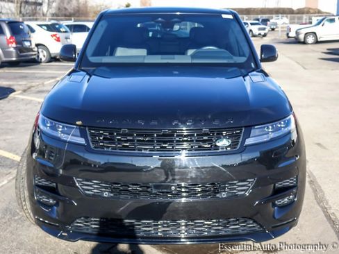 Used 2024 Land Rover Range Rover Sport Dynamic SE image 5