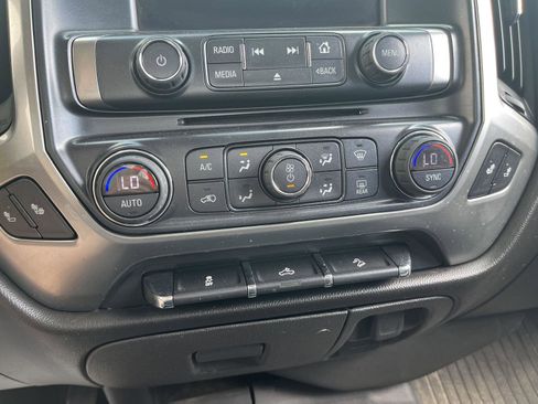 Used 2018 Chevrolet Silverado 1500 LT w/ All Star Edition AWD/4WD image 24