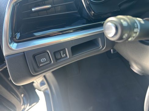 Certified 2024 Cadillac XT6 Sport image 22