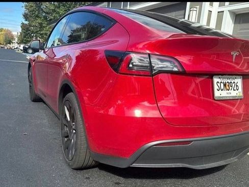 Used 2020 Tesla Model Y Long Range AWD/4WD image 6