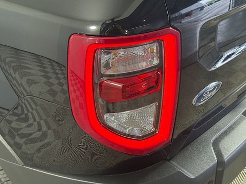 Used 2025 Ford Bronco Sport Outer Banks w/ Outer Banks Tech Package+ image 36