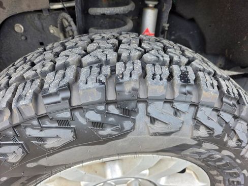 Used 2017 Ford F250 XLT image 11