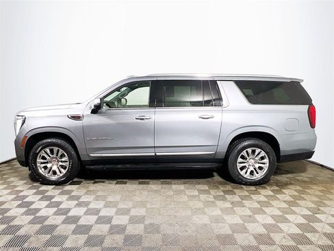 Used 2025 GMC Yukon XL Denali image 5