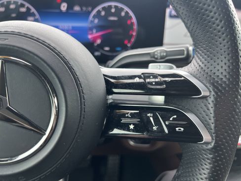 Certified 2024 Mercedes-Benz GLS 450 4MATIC image 20