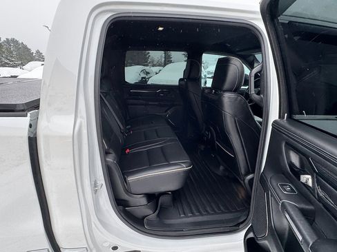 Used 2022 RAM 1500 Limited w/ Body-Colour Bumper Group image 37