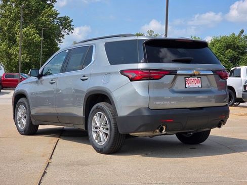 Used 2023 Chevrolet Traverse LT AWD/4WD image 6