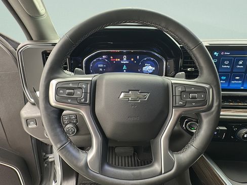 Used 2024 Chevrolet Silverado 1500 RST w/ Convenience Package II AWD/4WD image 17