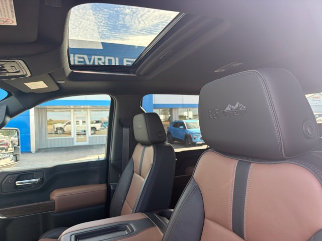 Certified 2021 Chevrolet Silverado 2500 High Country w/ Technology Package AWD/4WD image 16