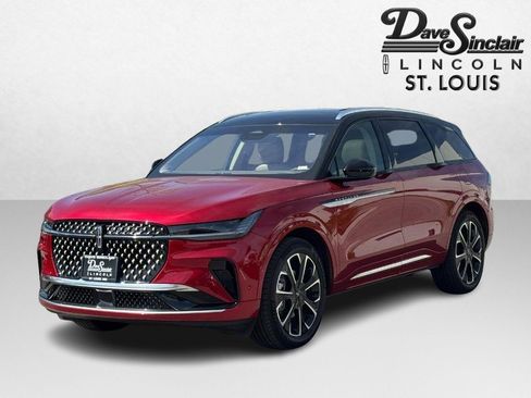 Used 2024 Lincoln Nautilus Reserve w/ Equipment Group 202A AWD/4WD image 7