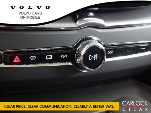 Used 2023 Volvo XC60 B5 Core w/ Climate Package image 18