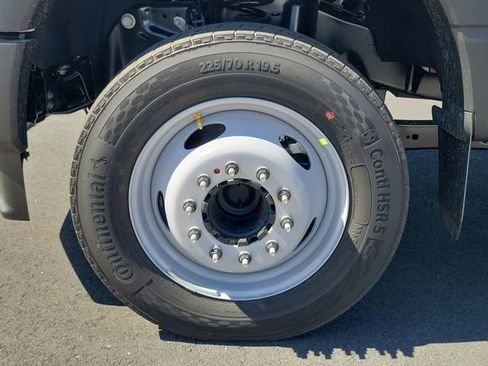 New 2026 Ford F550 2WD Regular Cab Super Duty image 22