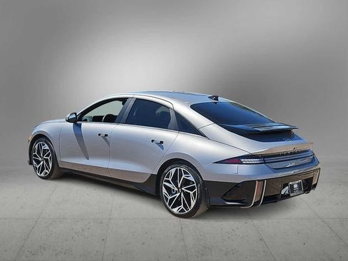 Used 2024 Hyundai Ioniq 6 SEL RWD image 6