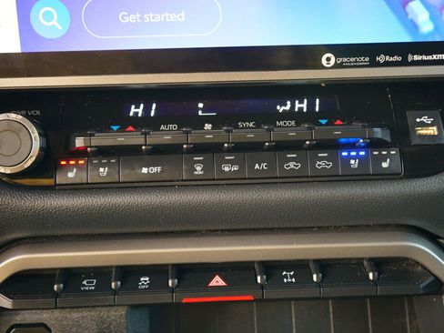 Used 2022 Toyota Tundra Limited w/ TRD Off-Road Package image 15