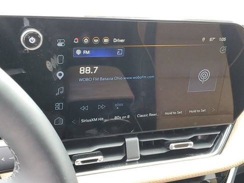 Used 2025 Chevrolet Equinox ACTIV AWD/4WD image 27