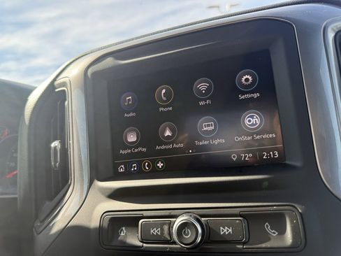 Used 2024 Chevrolet Silverado 2500 Custom w/ Custom Value Package image 24