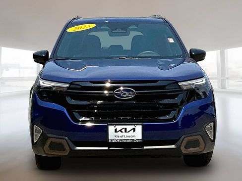 Used 2025 Subaru Forester Sport w/ Popular Package #1 AWD/4WD image 2