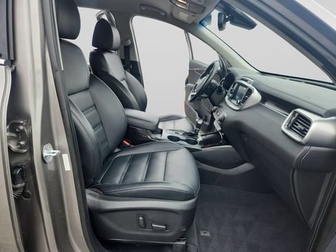 Used 2019 Kia Sorento EX AWD/4WD image 17