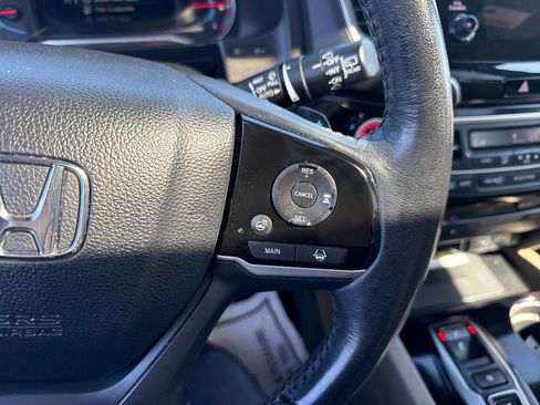 Used 2020 Honda Pilot Elite image 39