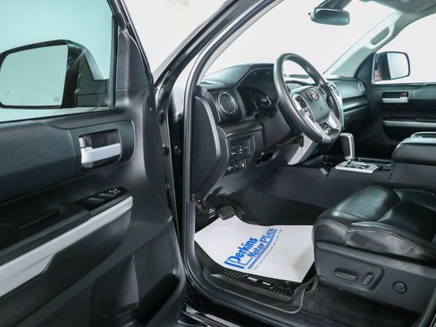 Used 2021 Toyota Tundra SR5 AWD/4WD image 3