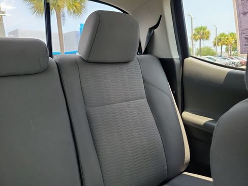 Used 2019 Toyota Tacoma SR5 RWD image 15