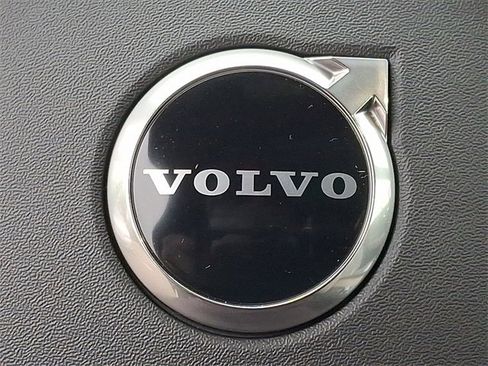 New 2026 Volvo XC60 B5 Plus w/ Protection Package Premier image 12