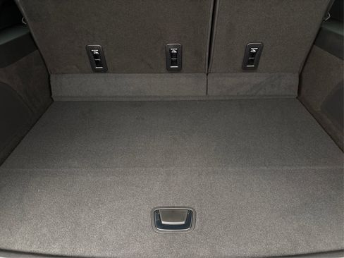 New 2025 Cadillac Escalade ESV Sport Platinum image 14