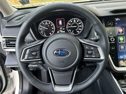 Certified 2022 Subaru Outback Limited image 18