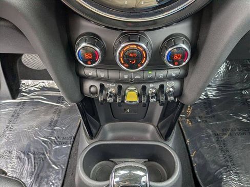 Used 2023 MINI Cooper SE image 16