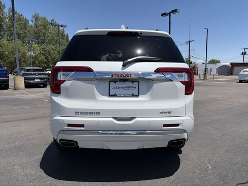 Used 2021 GMC Acadia Denali w/ Denali Ultimate Package AWD/4WD image 5